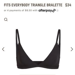 SKIMS FITS EVERYBODY TRIANGLE BRALETTE - ONYX